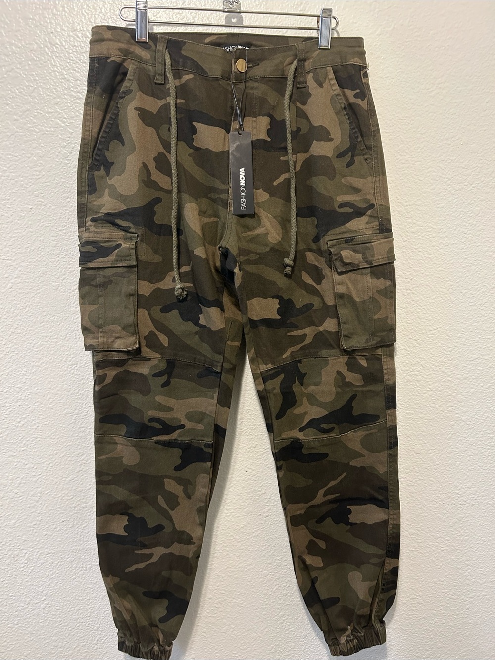 Fashion Nova Women's Olive Camo Cargo Joggers